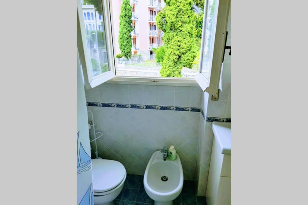 Appartamento Attico sul mare a Sanremo Esterno foto